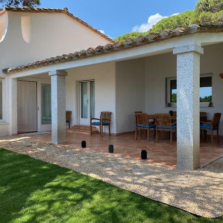 Villa Belinda Santa Margherita di Pula Exteriör bild